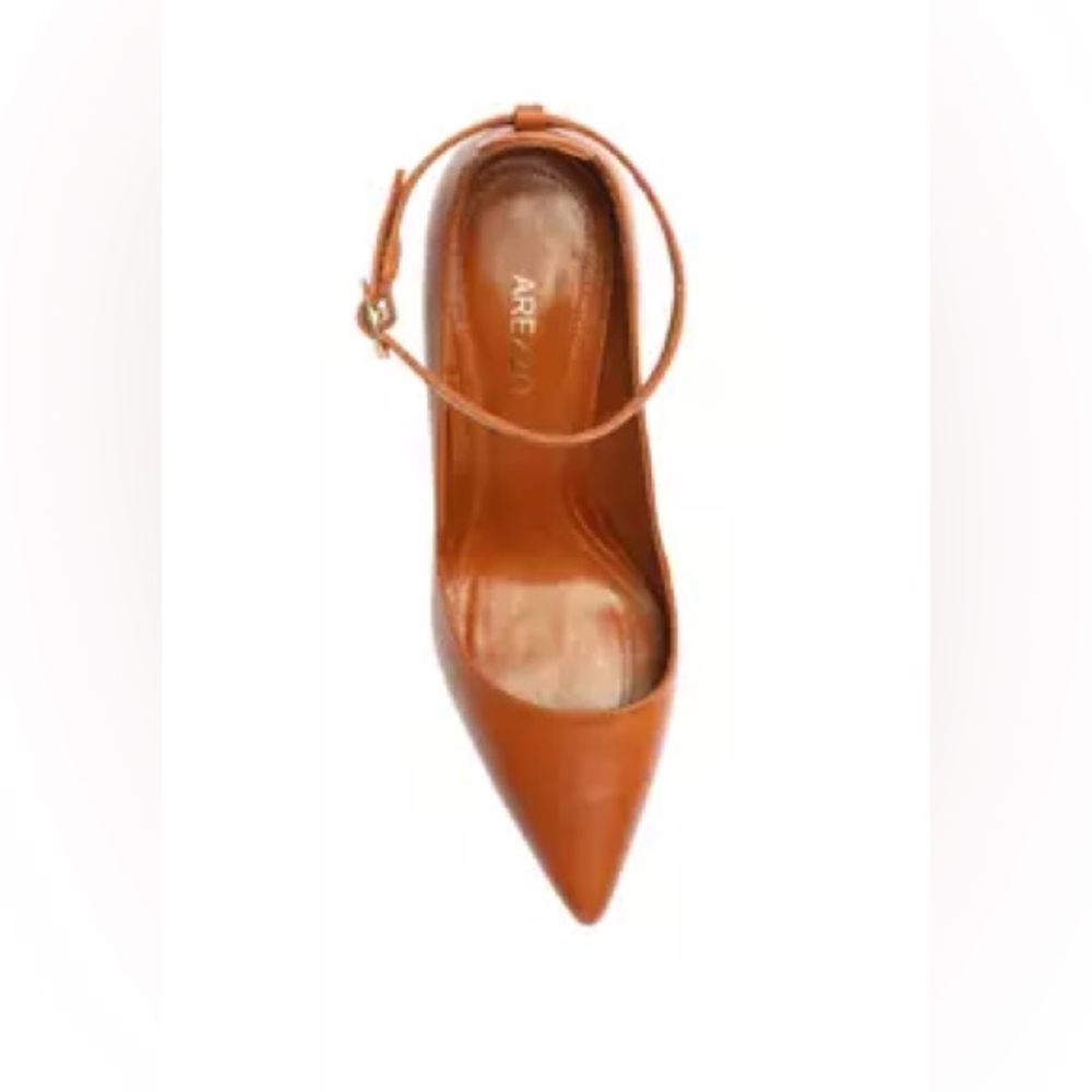 Arezzo Fechado pumps